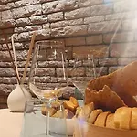 Mirella E Ristorante Bar Don Bacco 3* Orsago